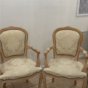 6 Classic Cream Accent Chairs with Wooden Frame all 6 for the price